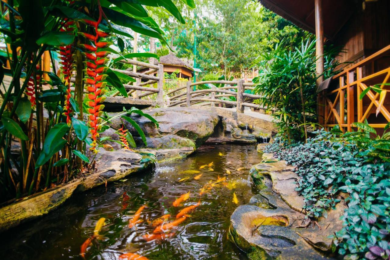 De Bintan Villa Tenaga Bagian luar foto